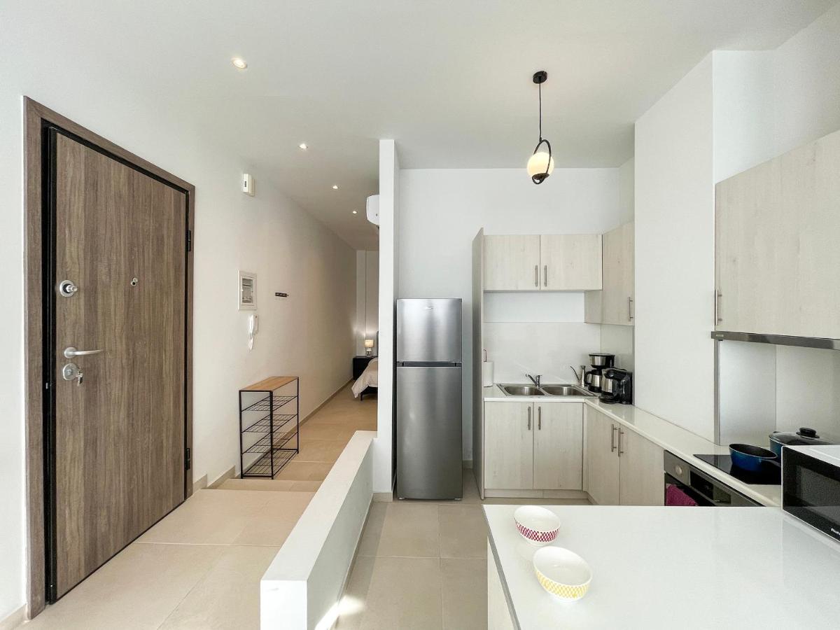 Apartamento Soho Cozy 55Sqm Studio In Atenas Exterior foto